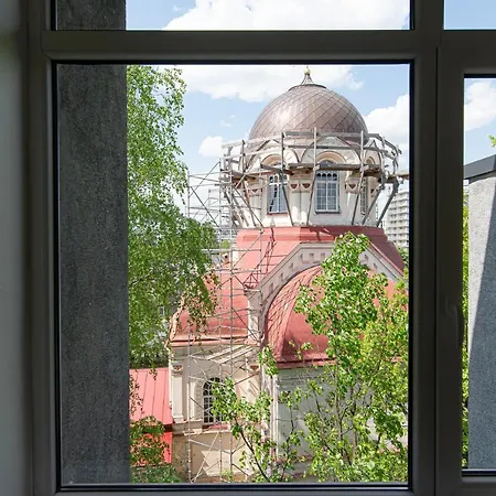 Lovely With Great Location No 5 By Urban Rent Апартаменты