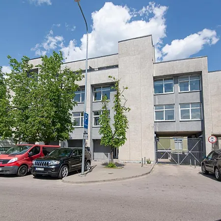 Lovely With Great Location No 5 By Urban Rent *